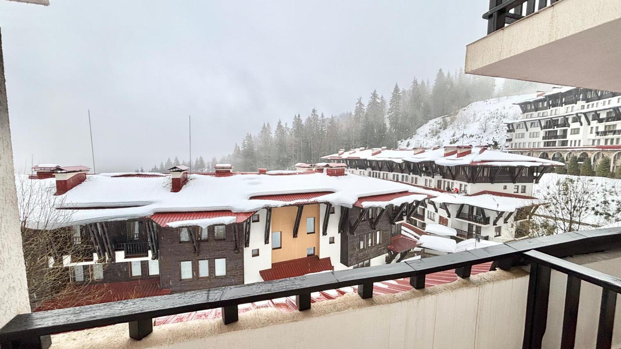 Top Of The Mountain Гранд Манастира Частни Апартаменти パンポロボ エクステリア 写真
